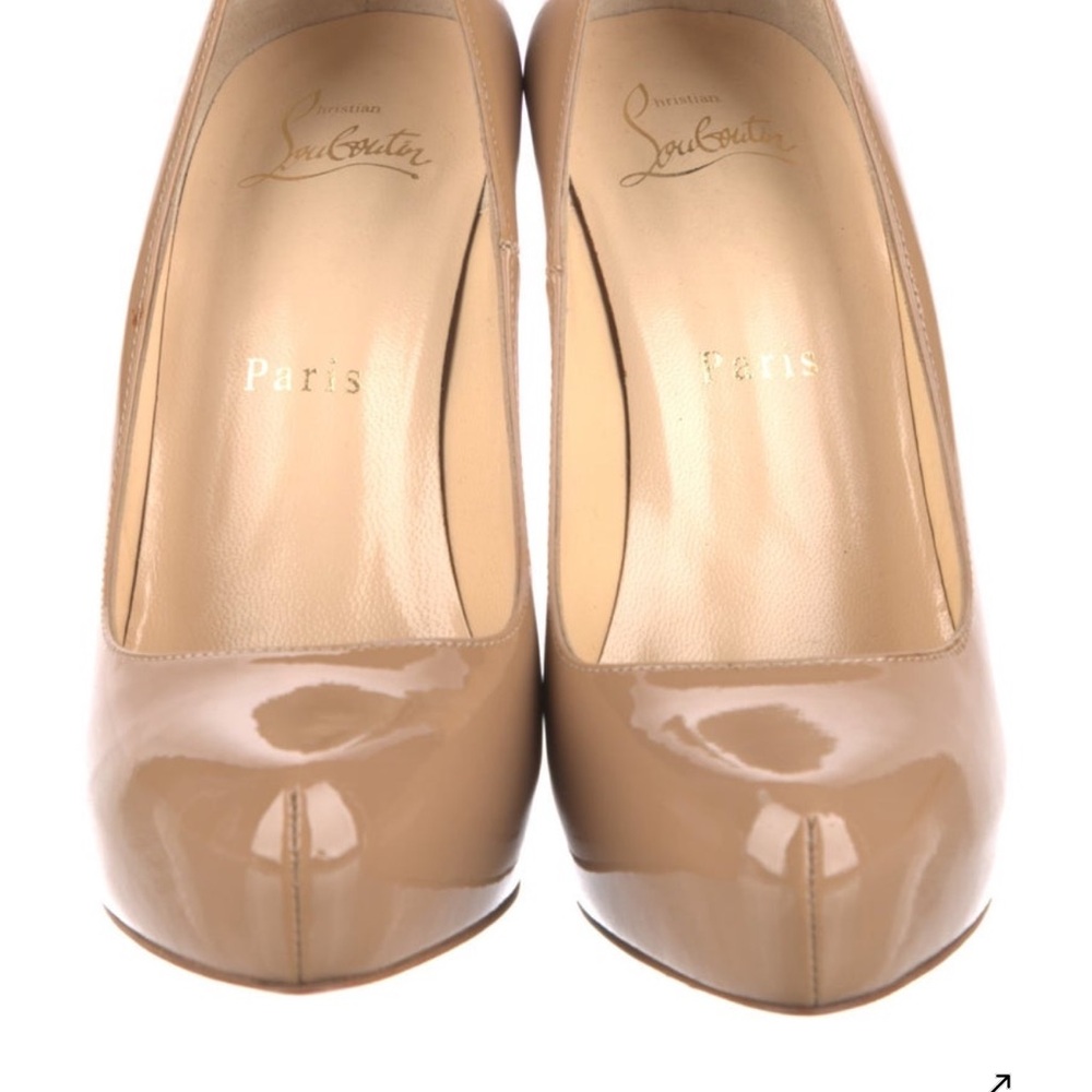 Christian Louboutin Nude Patent Leather Heels - Size 5.5 / IT 35.5
